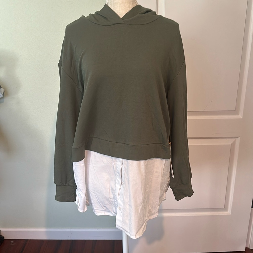 Caslon sweatshirt